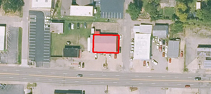1721 Main St