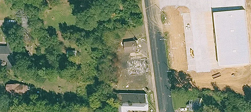 652 Main St