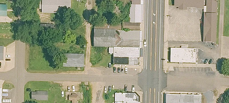 303 Main Ave