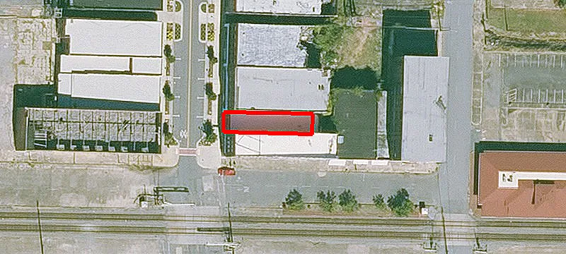 325 Main St