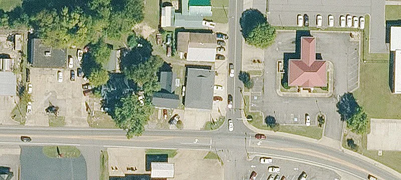1100 Main St