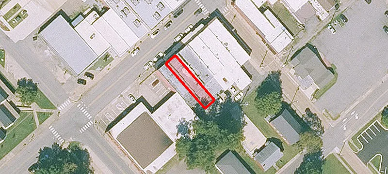 412 Main St