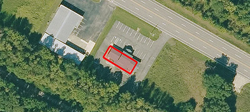 2415 Pkwy Dr