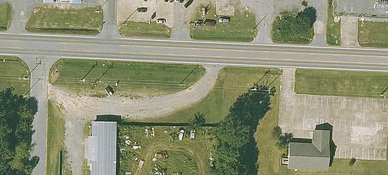 1032 Hwy 165th E