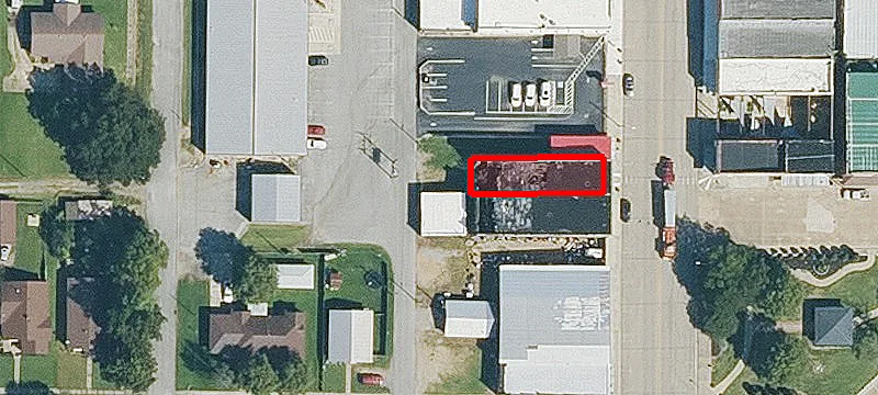 412 Main St