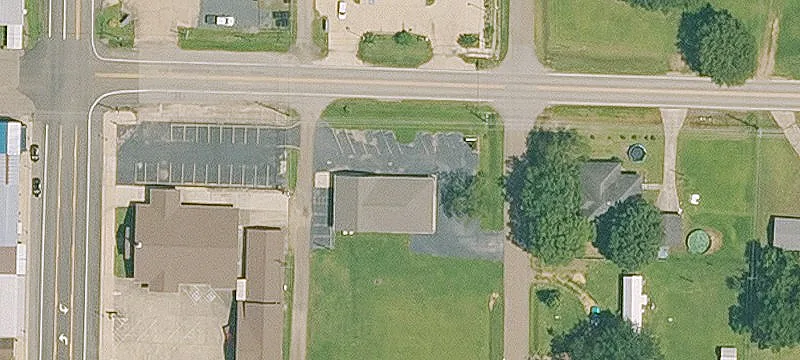 110 4th St