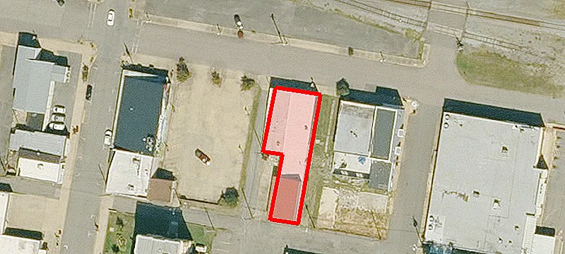 212 Railroad Ave