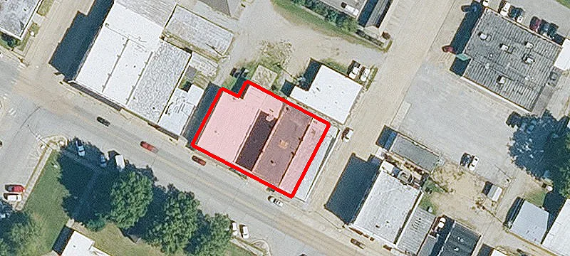 221 Main St