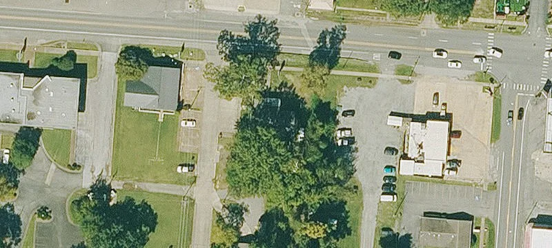 719 Main St