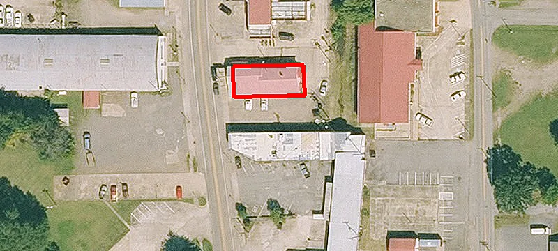 305 Main St
