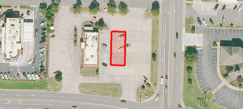 3095 Main St