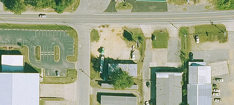 805 Ctr St
