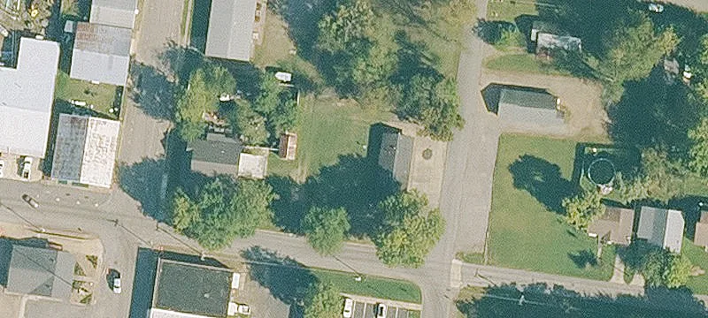102 College St