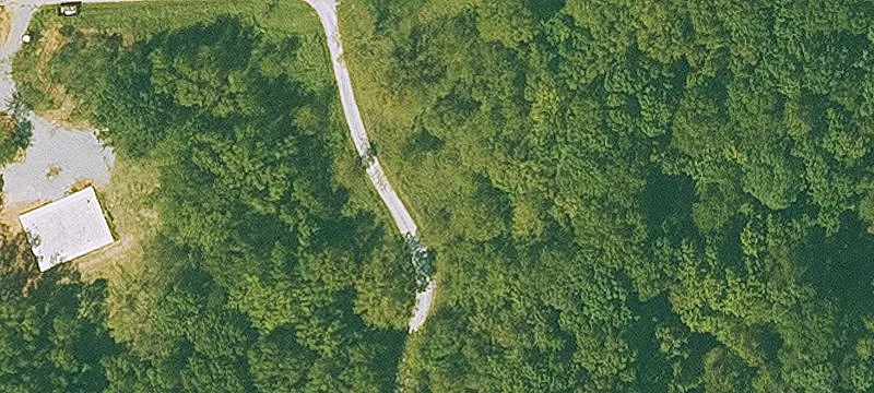 Log Cabin Dr