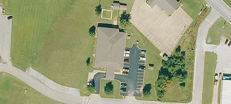 1810 Ozarka College Dr