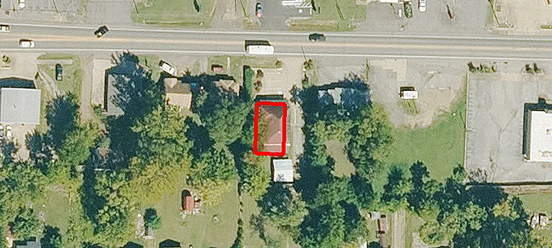 1301 Main St