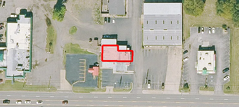 1301 Main St