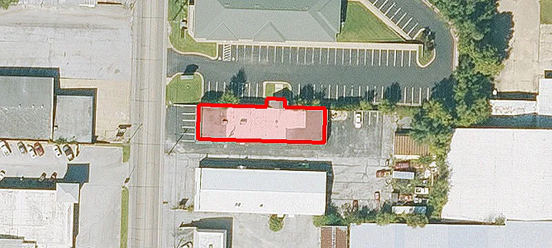 823 Main St