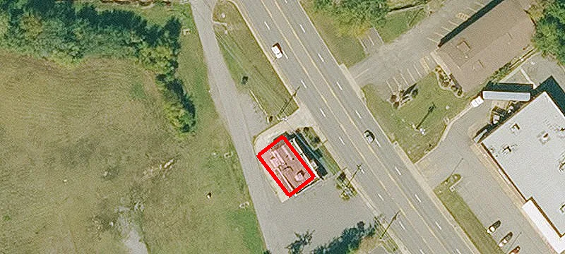 3415 Main St