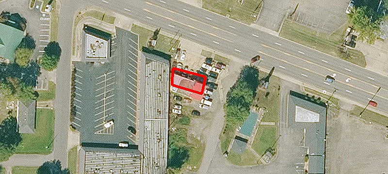 2617 Main St
