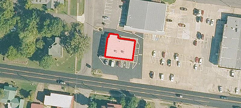 810 Commercial St