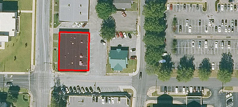 114 Oak Ave