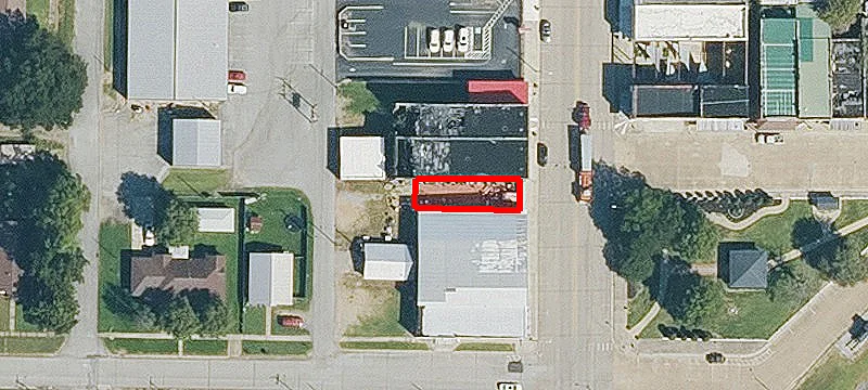 416 Main St