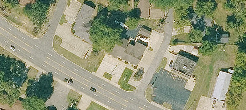 2800 Main St