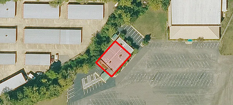 3812 Main St