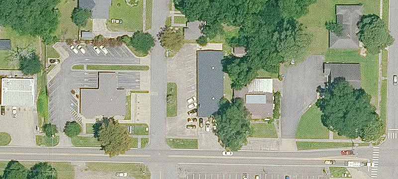 122 Bishop St