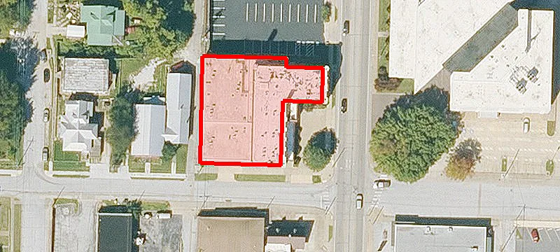302 Main St