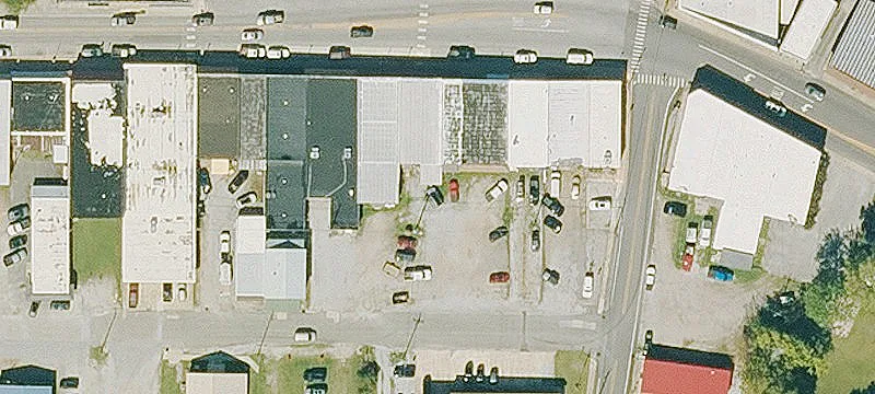 112 Main St
