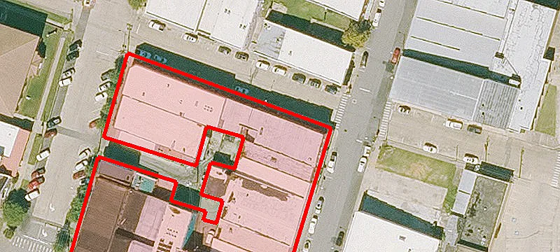 121 Commerce Ave