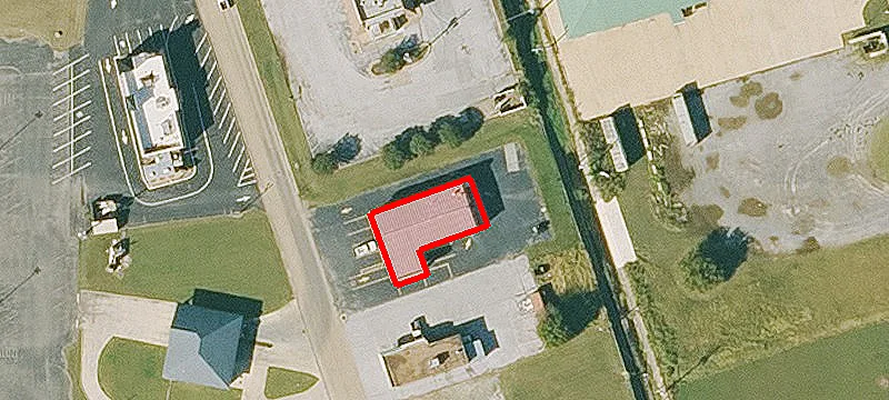 101 Lindley Ln