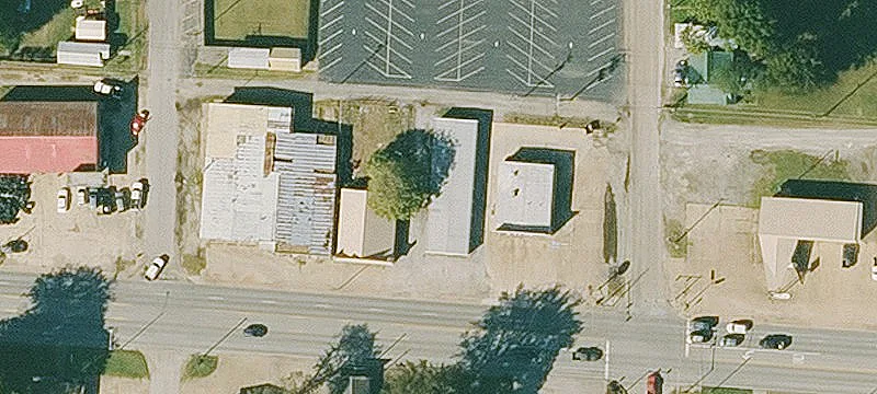 Malcolm Ave