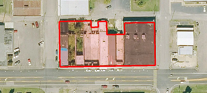 211 Main St