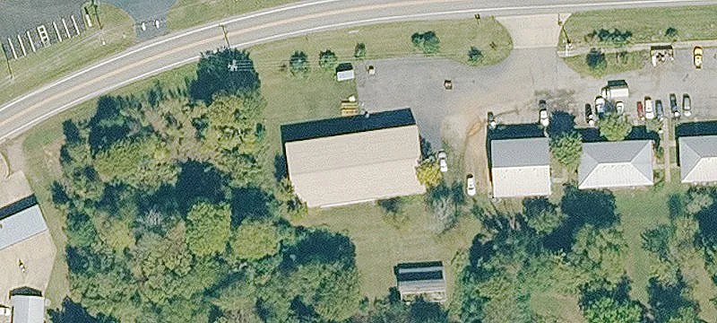2405 Main St