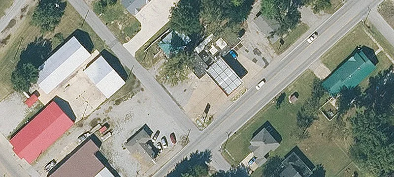 418 Walnut St