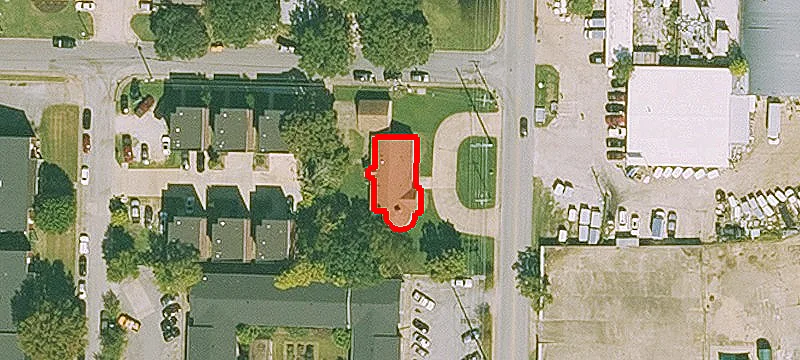 1251 Leverett Ave