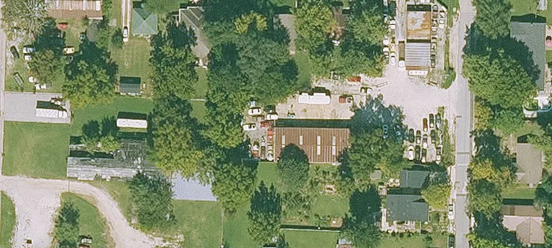 204 Neal St