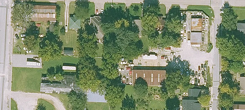 204 Neal St