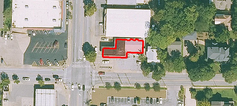 400 College Ave