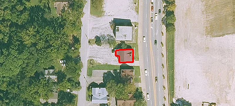 1015 College Ave