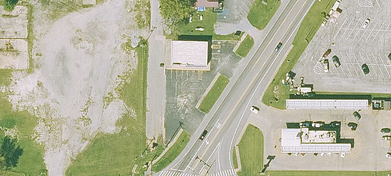 305 Gentry Blvd
