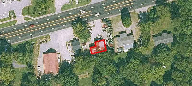 351 Main St