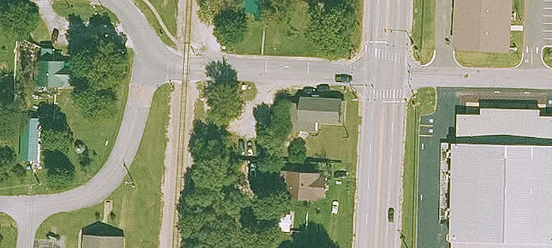 1 Main Ave