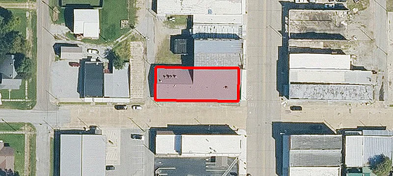 324 Main St