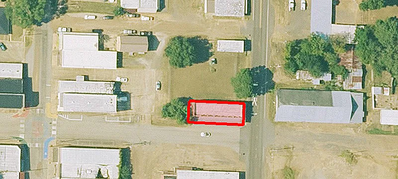 201 Maple St
