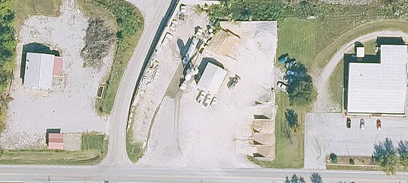 704 Hwy 62nd Spur