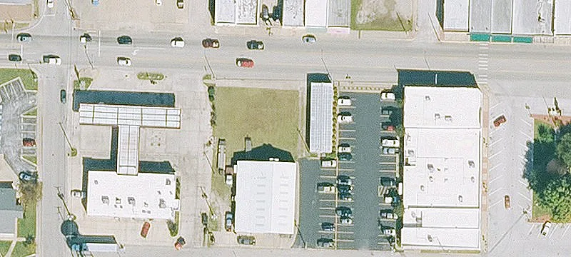 Main St